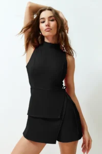 TRENDYOLMİLLA Black Binding Detailed Mini Weaving Shorts Skirt Jumpsuit - Image 4