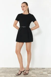 TRENDYOLMİLLA Black Arched Mini Jumpsuit - Image 3