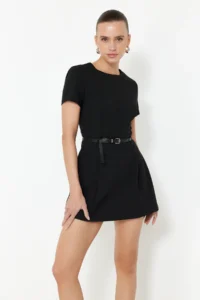 TRENDYOLMİLLA Black Arched Mini Jumpsuit - Image 4