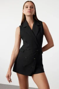 TRENDYOLMİLLA Black Jacket Collar Button Closure Mini Jumpsuit - Image 2