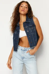 TRENDYOLMİLLA DARK BLUE More Sustainable Crop DENIM Vest