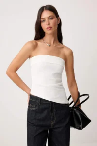 TRENDYOLMİLLA WHITE  Strapless Asymmetric Cut Weaving Blouse