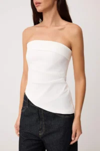 TRENDYOLMİLLA WHITE  Strapless Asymmetric Cut Weaving Blouse - Image 3