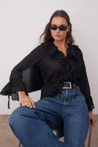 TRENDYOLMİLLA Black Frilly Bohem Thin Cotton Material Long Sleeve Weaving Blouse