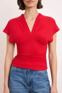 TRENDYOLMİLLA Red Fitted/Drape Detailed Knitting Blouse - Image 3