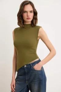 TRENDYOLMİLLA Brown-Khaki 2 Sets Package Fitted Asymmetric Knitting Blouse - Image 5
