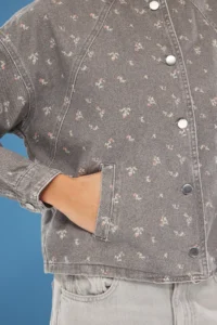 TRENDYOLMİLLA Gray flower patterned Oversized DENIM Bomber Jacket Jacket - Image 4