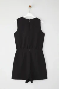 TRENDYOLMİLLA Black Wide Leg Accessory Detailed Mini Weaving Jumpsuit - Image 8