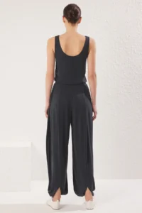 TRENDYOLMİLLA Anthracite Modal Fabric Flexible Premium Knitting Jumpsuit - Image 5