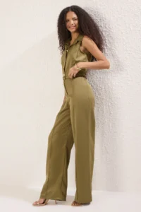 TRENDYOLMİLLA Green Arched  Wide Leg Jumpsuit - Image 2