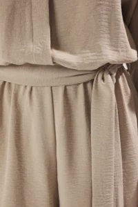 TRENDYOLMİLLA Beige Plain Belted Short Weaving Jumpsuit - Image 3