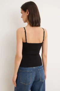 TRENDYOLMİLLA Black-Red Plain Fitted Cowl Neck Thin Sleeveless Sleeveless Cotton Rib Knitting Tank Top - Image 7