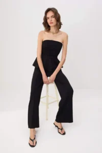 TRENDYOLMİLLA Black peplum Sleeveless Wide Leg Soft Touch Knitting Top and Bottom Set - Image 2