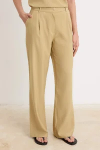 TRENDYOLMİLLA Dark BEIGE Hair Clip Detailed Soft Touch Blouse Weaving Bottom - Top Set - Image 3