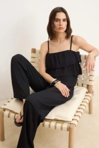 TRENDYOLMİLLA Black Regular Thin Sleeveless Sleeveless Wide Leg textured Knitting Top and Bottom Set - Image 2
