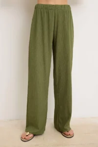 TRENDYOLMİLLA Khaki Regular Thin Sleeveless Sleeveless Wide Leg textured Knitting Top and Bottom Set - Image 3