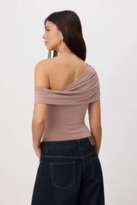 TRENDYOLMİLLA Mink Fitted Carmen Collar Short Sleeve Shirred Flexible Knitting Blouse .D.00031 - Image 4