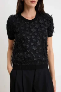 TRENDYOLMİLLA Black Three-dimensional Floral Detailed and Tulle Blouse - Image 4
