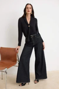 TRENDYOLMİLLA Black Accessory and Scarf Detailed Weaving Blouse - Image 2