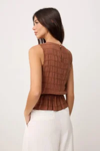 TRENDYOLMİLLA Brick Red Faded Effect Stitching Detailed Weaving Blouse - Image 4