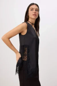 TRENDYOLMİLLA Black Lace Detailed Satin Blouse - Image 2