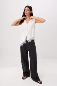 TRENDYOLMİLLA Ecru Lace Detailed Satin Blouse