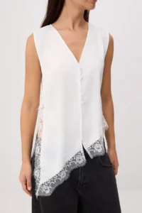 TRENDYOLMİLLA Ecru Lace Detailed Satin Blouse - Image 3