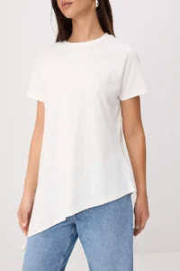 TRENDYOLMİLLA Ecru Plain Regular Crew Neck Standard Sleeve Short 100% Cotton Knitting Blouse - Image 3