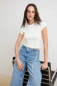 TRENDYOLMİLLA Ecru Fitted Short Sleeve Shirred Soft Knitting Blouse - Image 2
