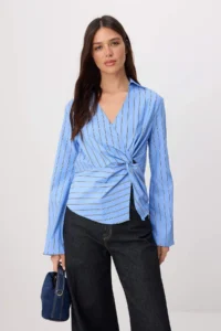 TRENDYOLMİLLA Mavi Striped Double breasted Kapama Blouse