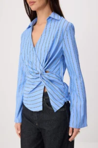 TRENDYOLMİLLA Mavi Striped Double breasted Kapama Blouse - Image 3