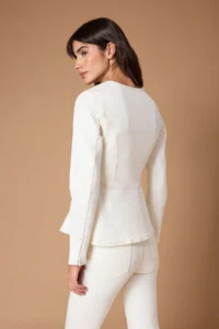 TRENDYOLMİLLA Ecru Fitted Medium Flexible DENIM Jacket - Image 4