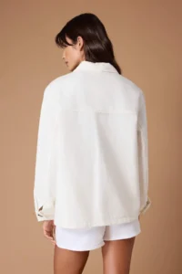 TRENDYOLMİLLA Ecru Pocket Detail Oversized DENIM Jacket - Image 4