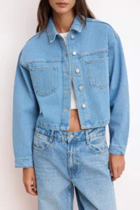 TRENDYOLMİLLA Mavi Crop/Short Pattern Basic 100% Cotton DENIM Jacket - Image 3