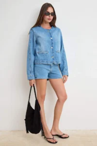 TRENDYOLMİLLA Mavi Button Detailed DENIM Jacket - Image 2