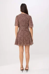 TRENDYOLMİLLA Multicolored Floral Siphon Lined Short / Mini Weaving Dress - Image 4