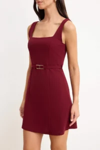 TRENDYOLMİLLA Burgundy Plain skater Square Neck Sleeveless Mini Scuba Crepe Knitting Dress - Image 3