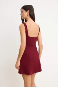 TRENDYOLMİLLA Burgundy Plain skater Square Neck Sleeveless Mini Scuba Crepe Knitting Dress - Image 4