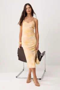 TRENDYOLMİLLA Yellow Abstract bodycon V-neck Sleeveless Maxi Tulle Lined Knitting Dress