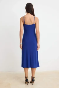 TRENDYOLMİLLA Saks Blue A-Cut/Life Form Barbell Neck Sleeveless Accessory Detailed Flexible Knitting Dress - Image 4