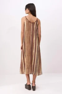 TRENDYOLMİLLA Brown Patterned Seashell Accessory Detailed Weaving Dress - Image 4