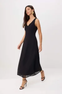 TRENDYOLMİLLA Black V-neck Maxi Weaving Dress
