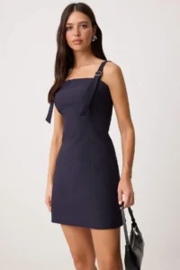 TRENDYOLMİLLA Navy Blue Plain Short / Mini Weaving Dress - Image 2
