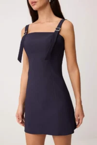 TRENDYOLMİLLA Navy Blue Plain Short / Mini Weaving Dress - Image 3