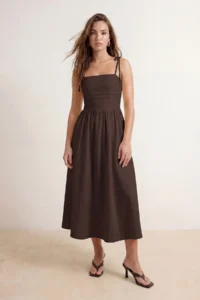 TRENDYOLMİLLA Brown Plain Midi Weaving Dress