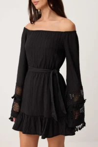 TRENDYOLMİLLA Black Short / Mini  Weaving Dress - Image 3