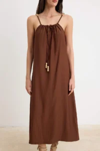 TRENDYOLMİLLA Brown BEAD Detailed textured Serin Material Sleeveless Maxi Weaving Dress - Image 3