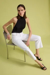 TRENDYOLMİLLA WHITE Hem Kesikli High Waist Medium Flexible Crop Flare jeans - Image 2
