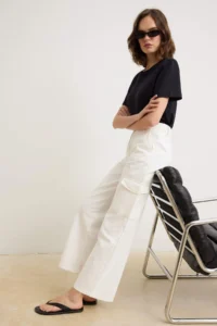 TRENDYOLMİLLA Ecru Pocket Detail High Waist Wide Leg jeans - Image 2