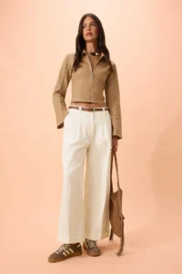 TRENDYOLMİLLA WHITE Arched Pili Detailed Weaving Gabardine Pants - Image 2